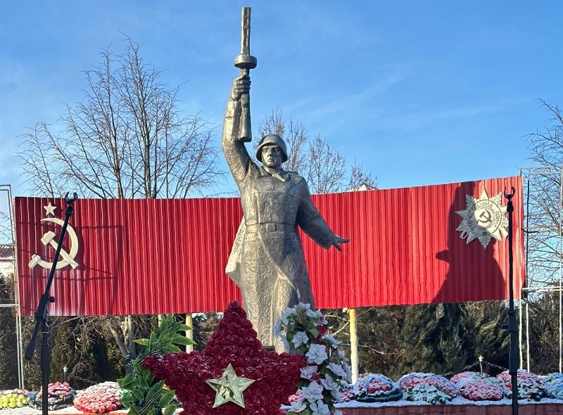 В СТАНИЦЕ АЛЕКСЕЕВСКОЙ ПРОШЕЛ ТОРЖЕСТВЕННЫЙ МИТИНГ, ПОСВЯЩЕННЫЙ 83-ГОДОВЩИНЕ ПОБЕДЫ В СТАЛИНГРАДСКОЙ БИТВЕ