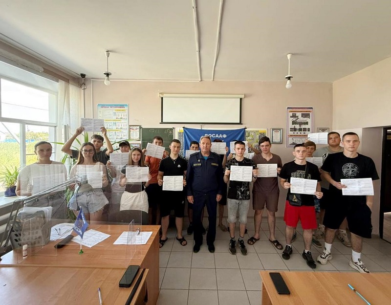 В Новониколаевском оборонном обществе ДОСААФ России прошло тестирование будущих защитников Отечества в рамках историко-культурной и патриотической направленности