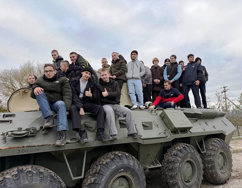 Патриотическая акция «День призывника городского округа город Фролово и Фроловского муниципального района»