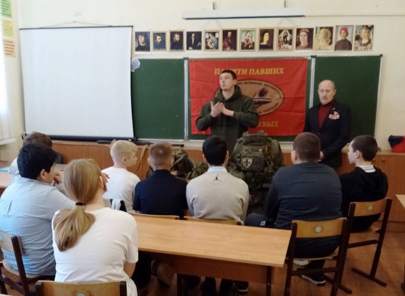 В рамках начальной военной подготовки проведены занятия с учащимися 8 – 9 классов МОУ ОШ № 104